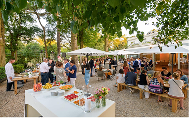 Buffet halal prepare par un traiteur a Marseille